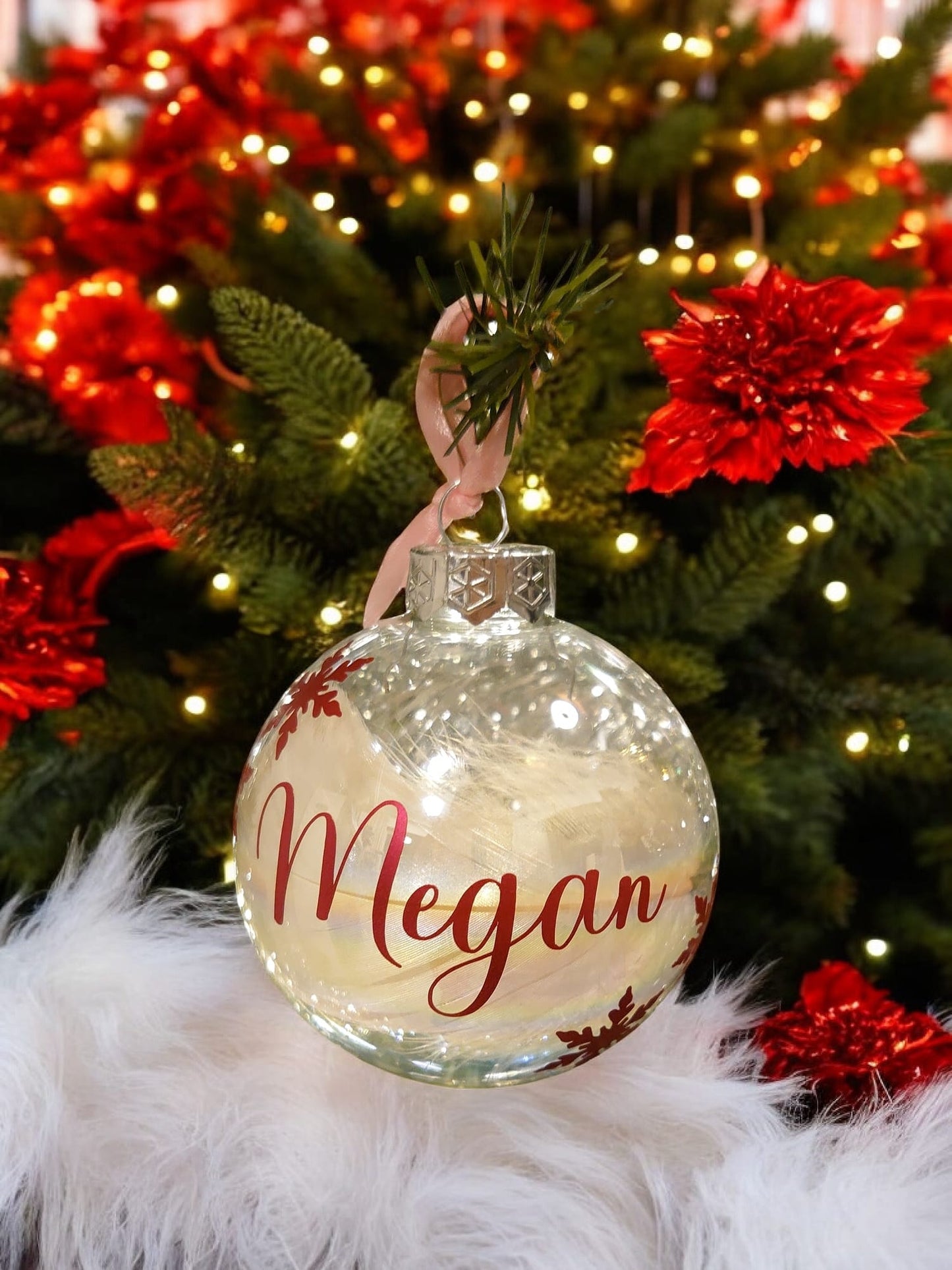 Kerstbal met naam, sneeuwvlokken