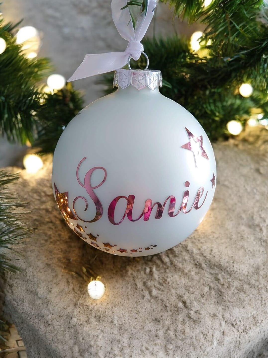 Kerstbal met naam (glas) wit