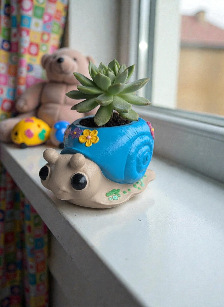 Handgemaakte Slak Bloempot - Unieke Bloempot voor vetplantjes met Vrolijke Bloemen - 10 cm