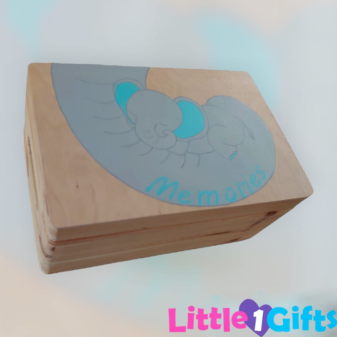 Memory box olifant slapend